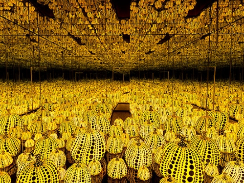 Yayoi Kusama, Infinity Mirror Room, Hirshhorn Museum Yayoi Kusama, Infinity Mirror Room, Hirshhorn Museum